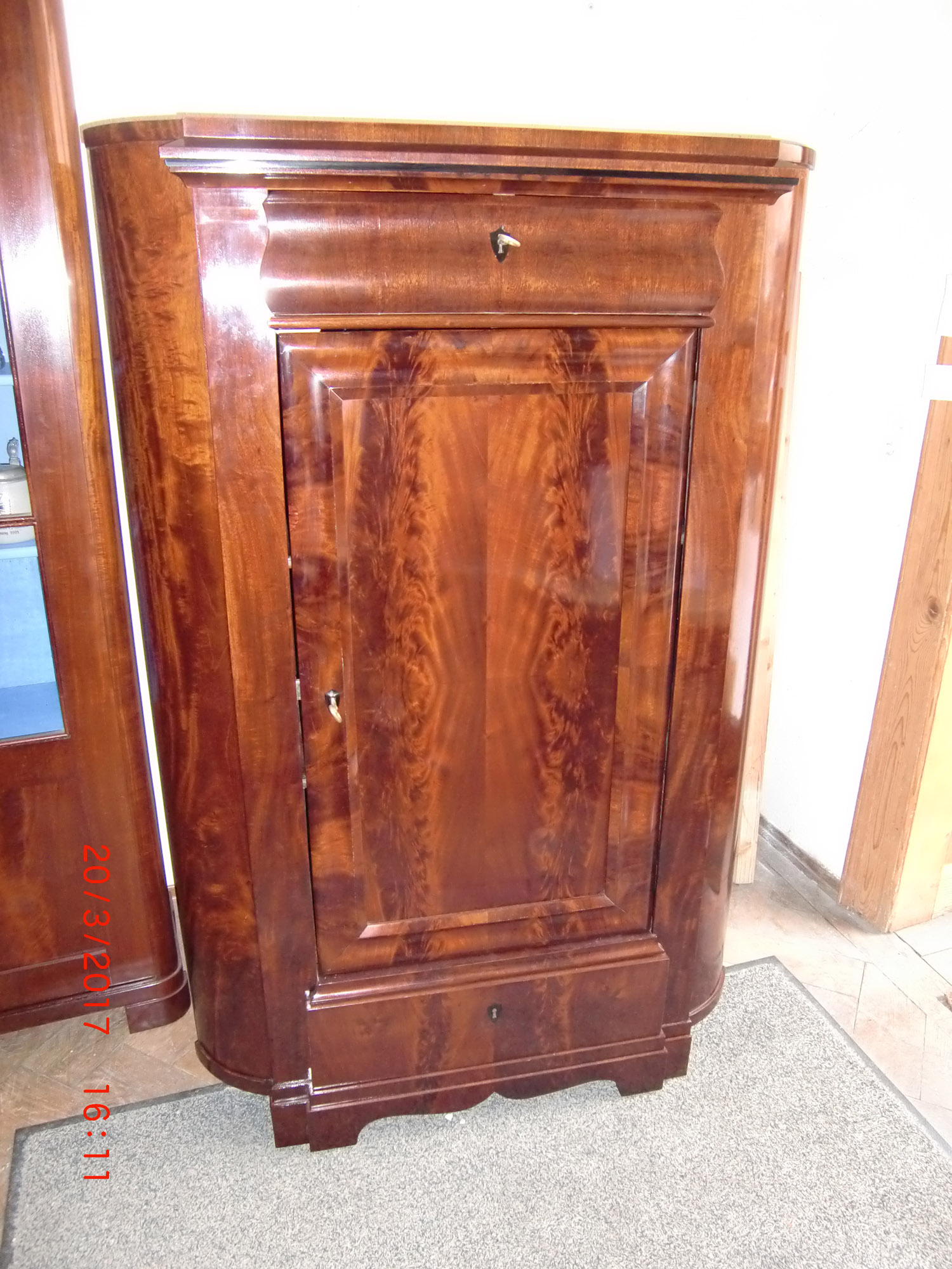 ABC-Restaurierungen, antike Möbel Restaurierung München – Antiquitäten